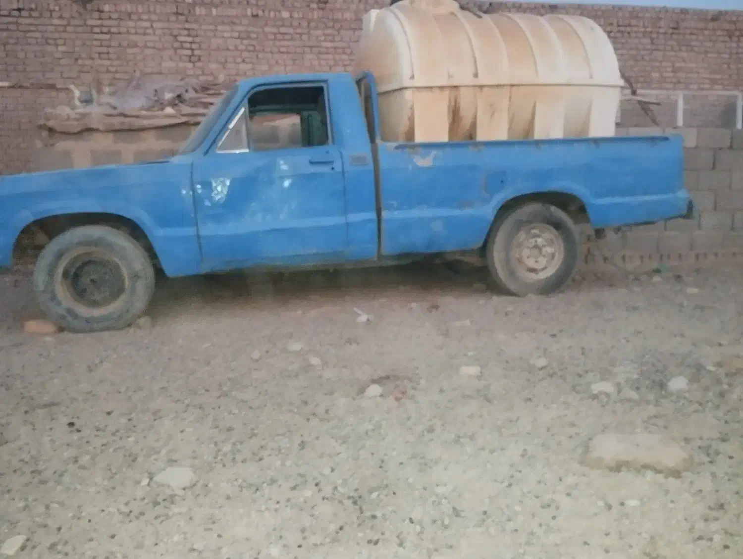 مزدا با موتور و گیربکس مگنت کاربرات وغیره تویوتا|خودرو سواری و وانت|نیمروز, |دیوار