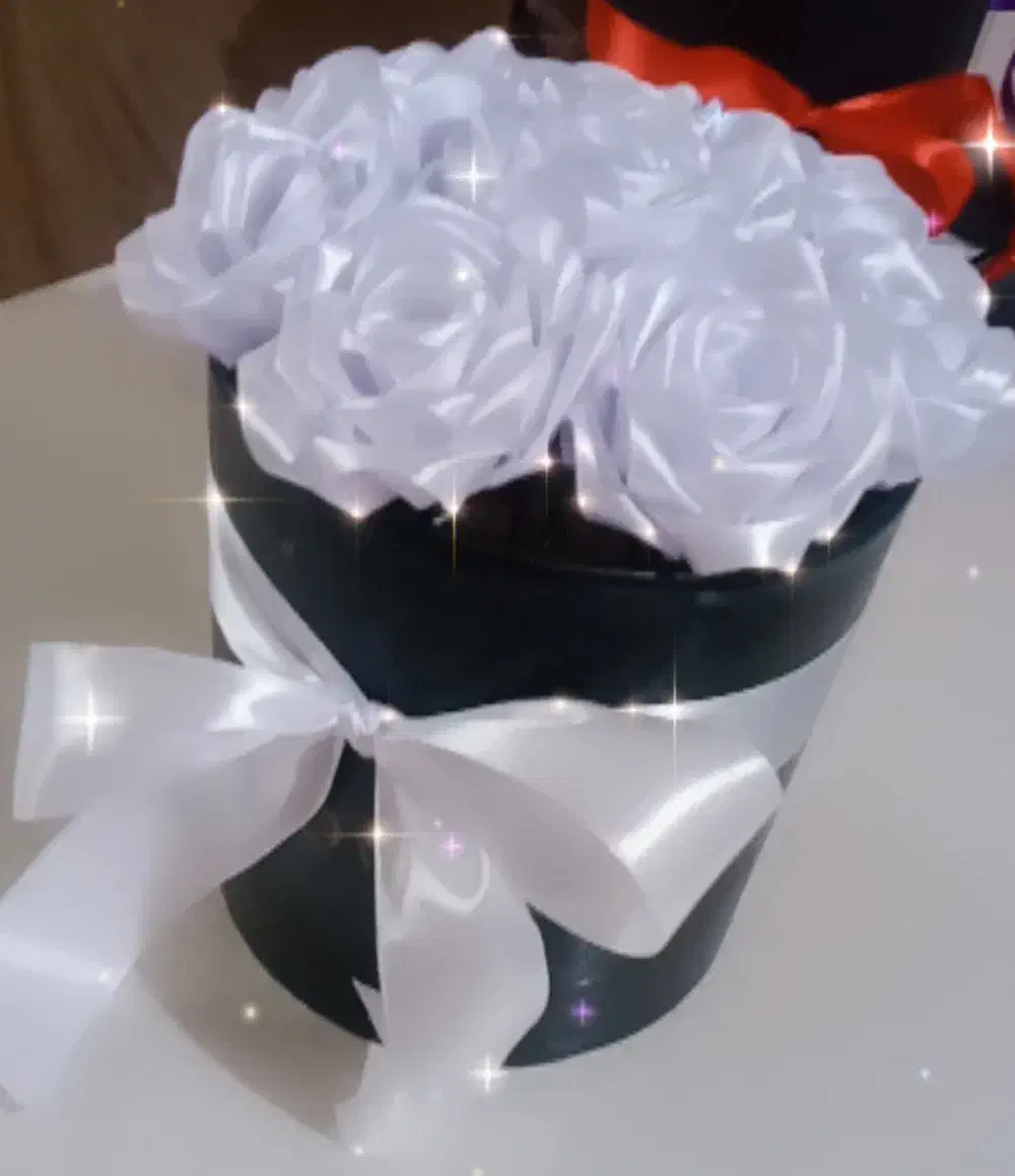 گل های جاودان زیبا|گل مصنوعی|زنجان, |دیوار