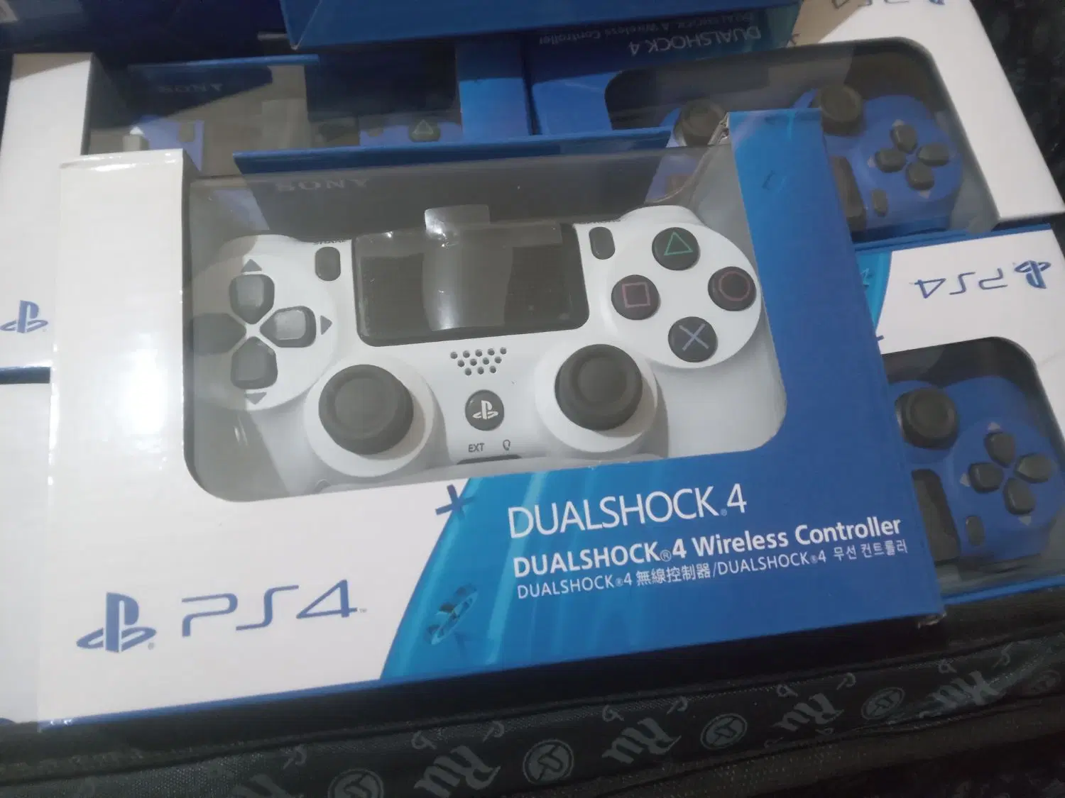 دسته ps4|کنسول، بازی ویدئویی و آنلاین|اهواز, شهرک رزمندگان|دیوار