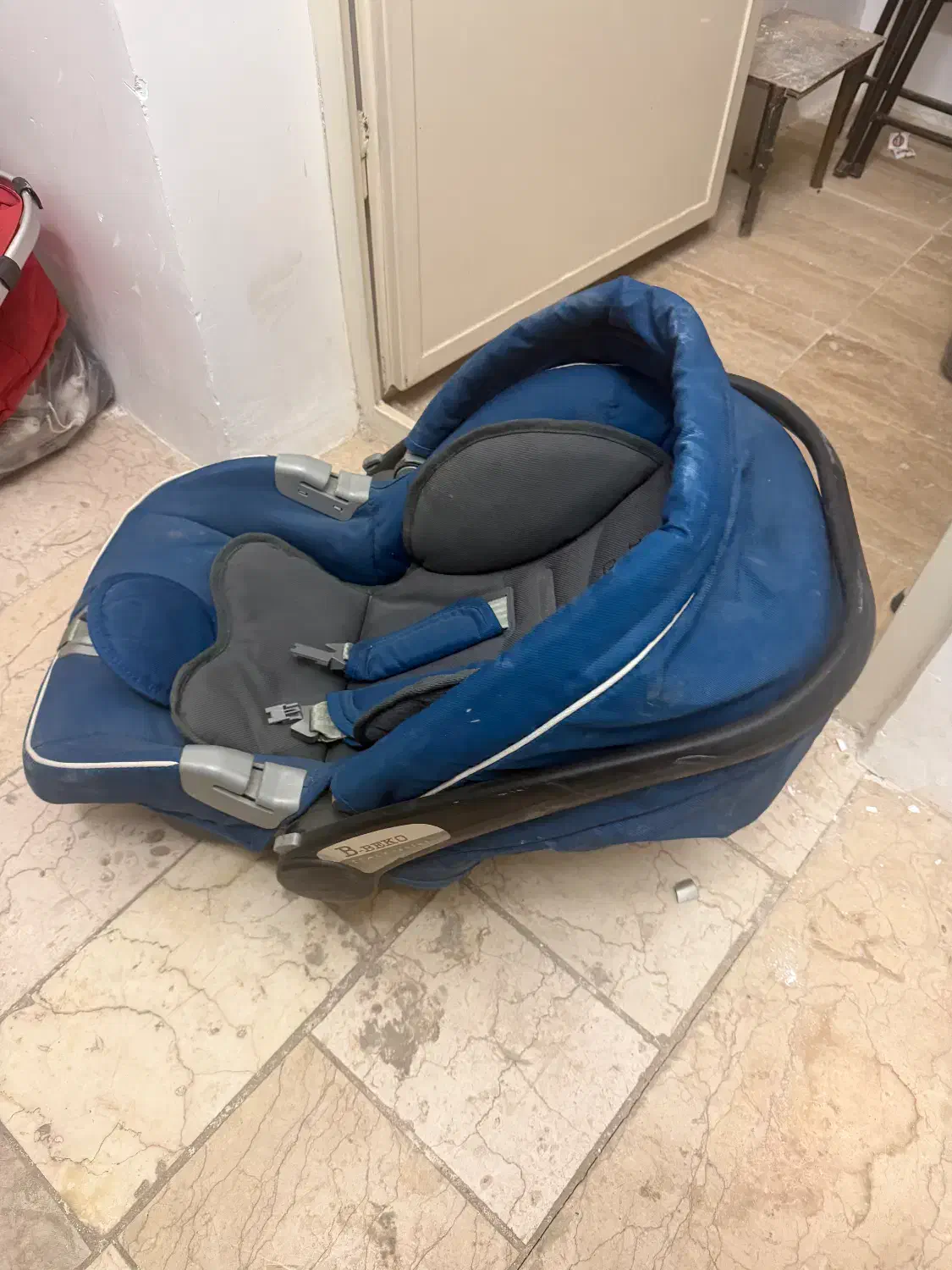 کریر|کالسکه و لوازم جانبی|قم, زنبیل آباد|دیوار