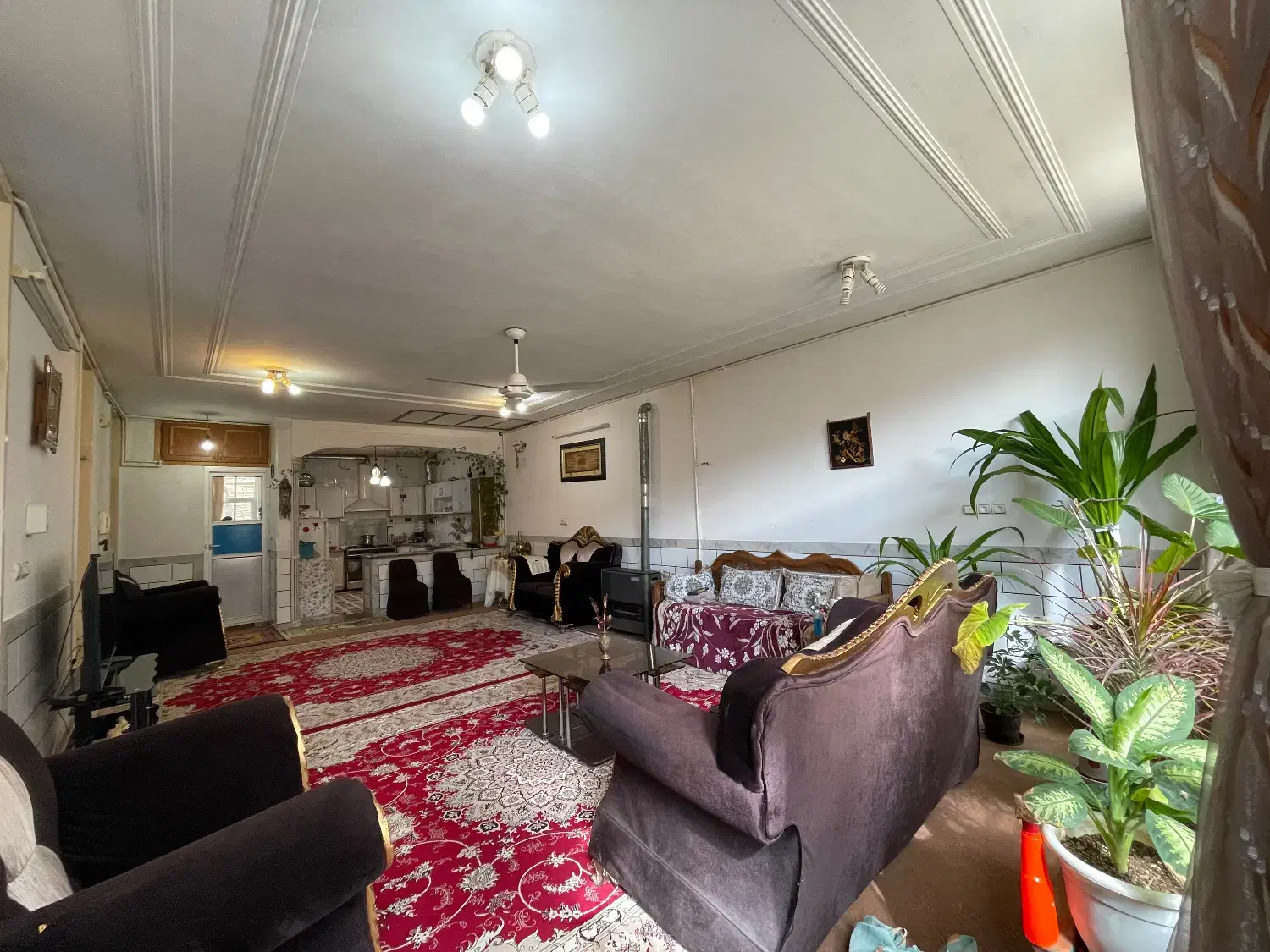 خونه ای دنج در محلی ساکت و امن۱۸۰متر|اجارهٔ خانه و ویلا|فرخ‌شهر, |دیوار