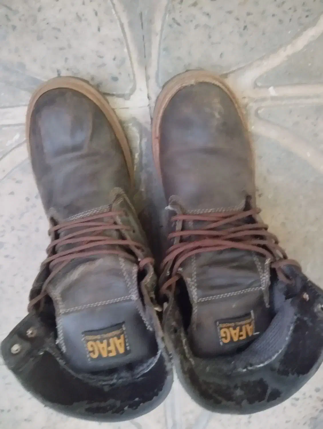 نیم پوت|کیف، کفش، کمربند|بهارستان, |دیوار