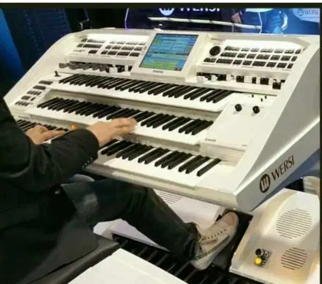 نوازندگی /موسیقی کوردی /در مراسمات /وکافه ها|خدمات پذیرایی، مراسم|کرمانشاه, |دیوار