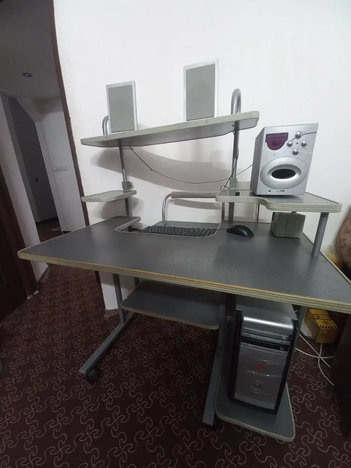 میز کامپیوتر|میز تحریر و کامپیوتر|فولادشهر, مسکن مهر فولادشهر|دیوار