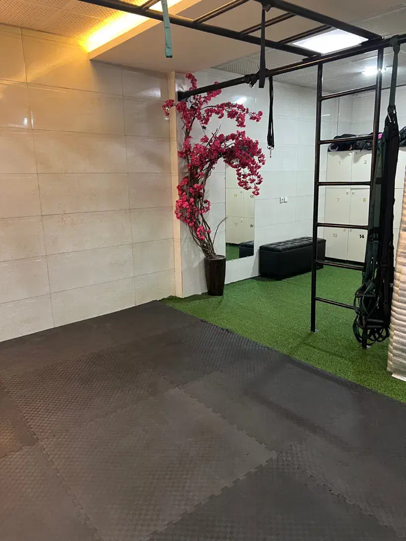 اجاره سانس باشگاه ویژه مربیان|اجارهٔ کوتاه‌مدت دفتر کار و فضای آموزشی|اصفهان, کوی امیریه|دیوار