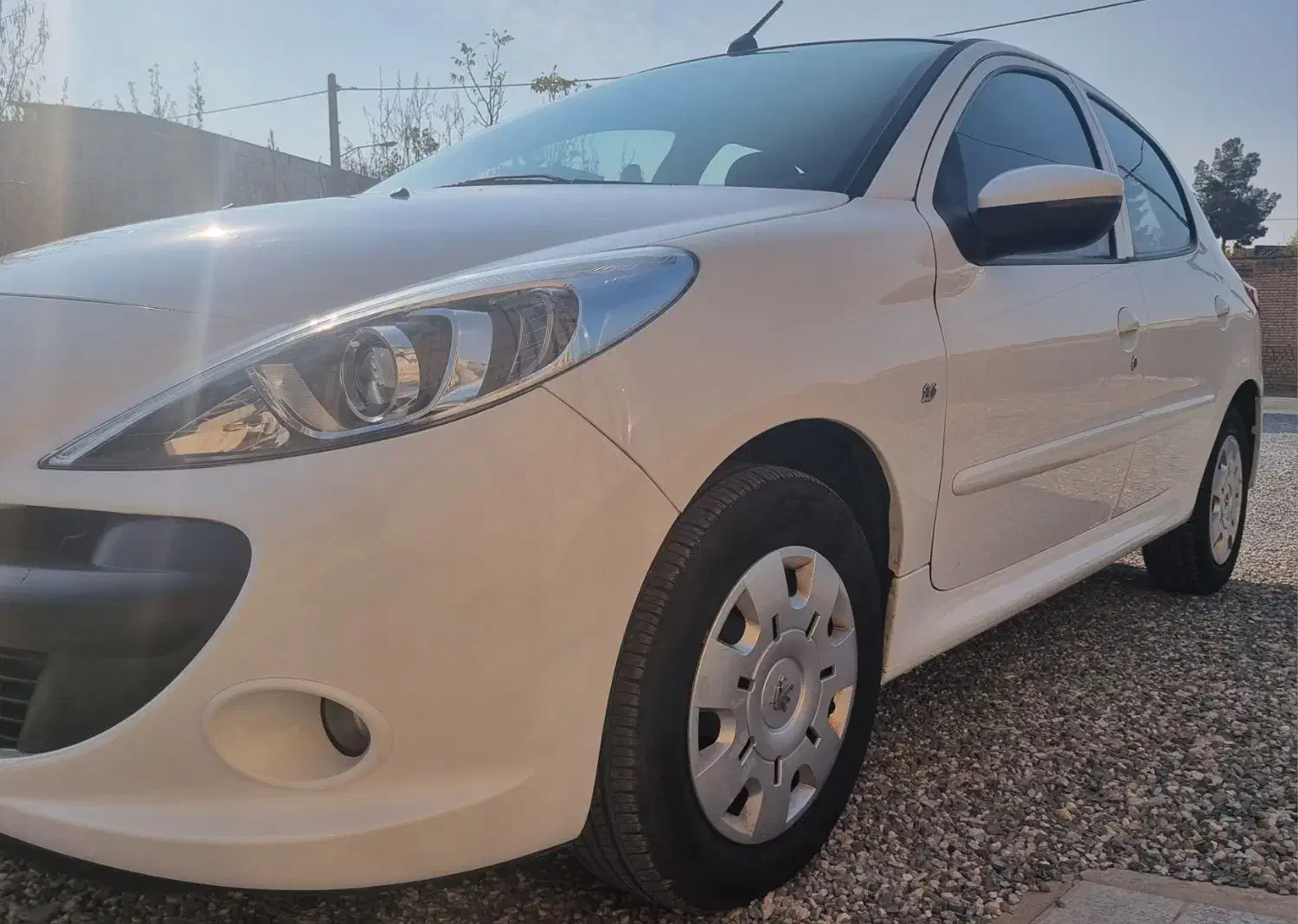 پژو ۲۰۷ اتومات مدل ۹۹|خودرو سواری و وانت|خمینی‌شهر, |دیوار