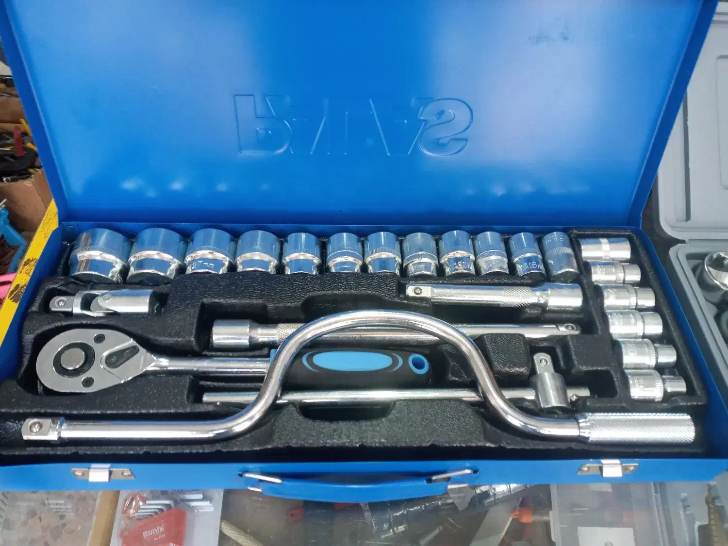 جعبه بکس|ابزارآلات|سیرجان, |دیوار