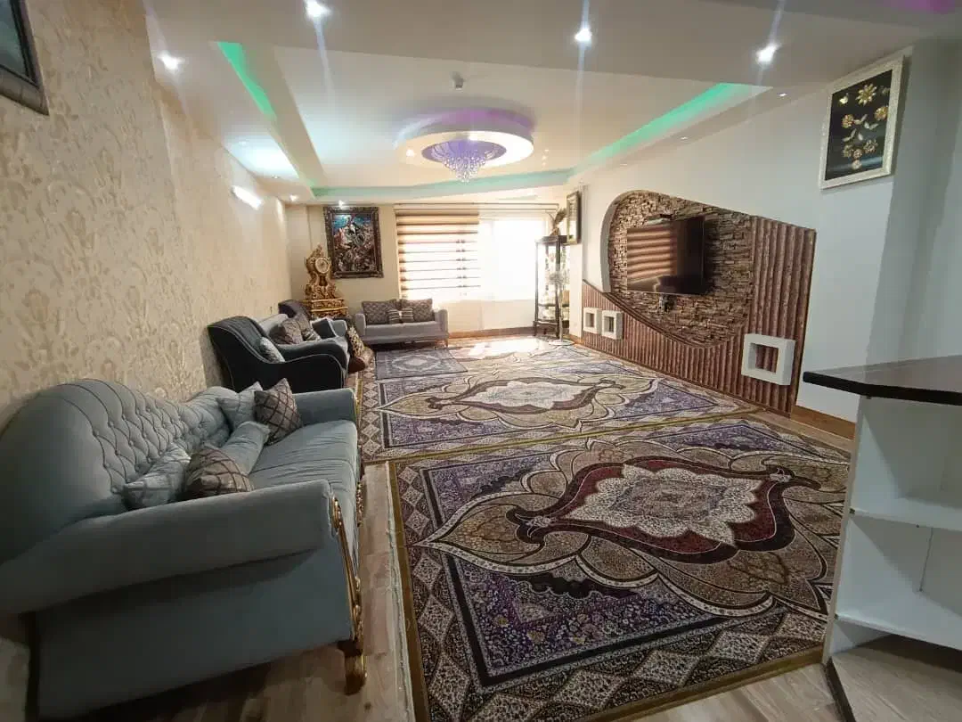 فروش طبقه بالاهمراه بابالابر|فروش خانه و ویلا|فسا, |دیوار