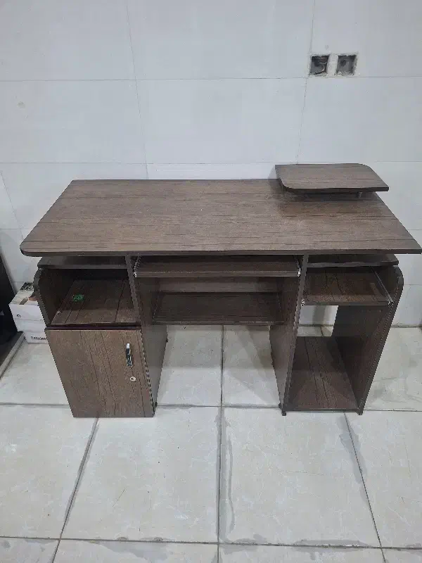 میز کامپیوتر|میز تحریر و کامپیوتر|امیدیه, |دیوار