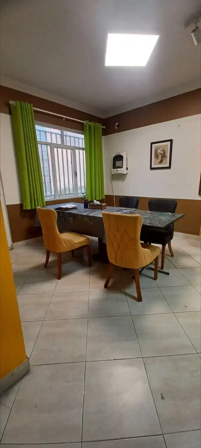 اجاره ساعتی کارگاه و کلاس آموزشگاه هنری|اجارهٔ کوتاهمدت دفتر کار و فضای آموزشی|تهران, نیروی دریایی|دیوار