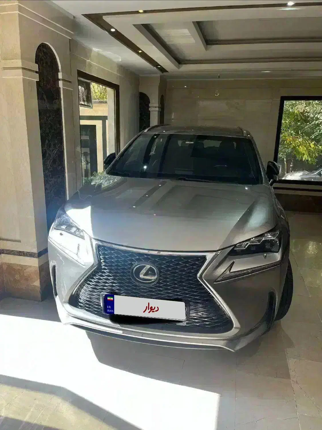 Nx300H fsport 2016|خودرو سواری و وانت|تهران, میرداماد|دیوار