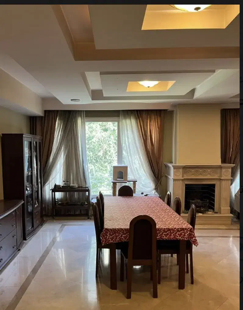 ۱۸۰ متر پاسداران