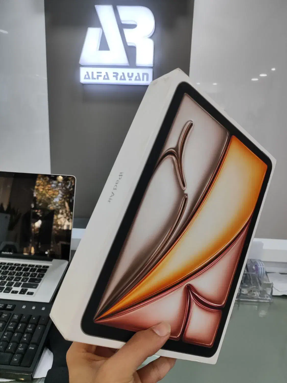 iPad/M3/2025/11inch|تبلت|اصفهان, خلجا|دیوار