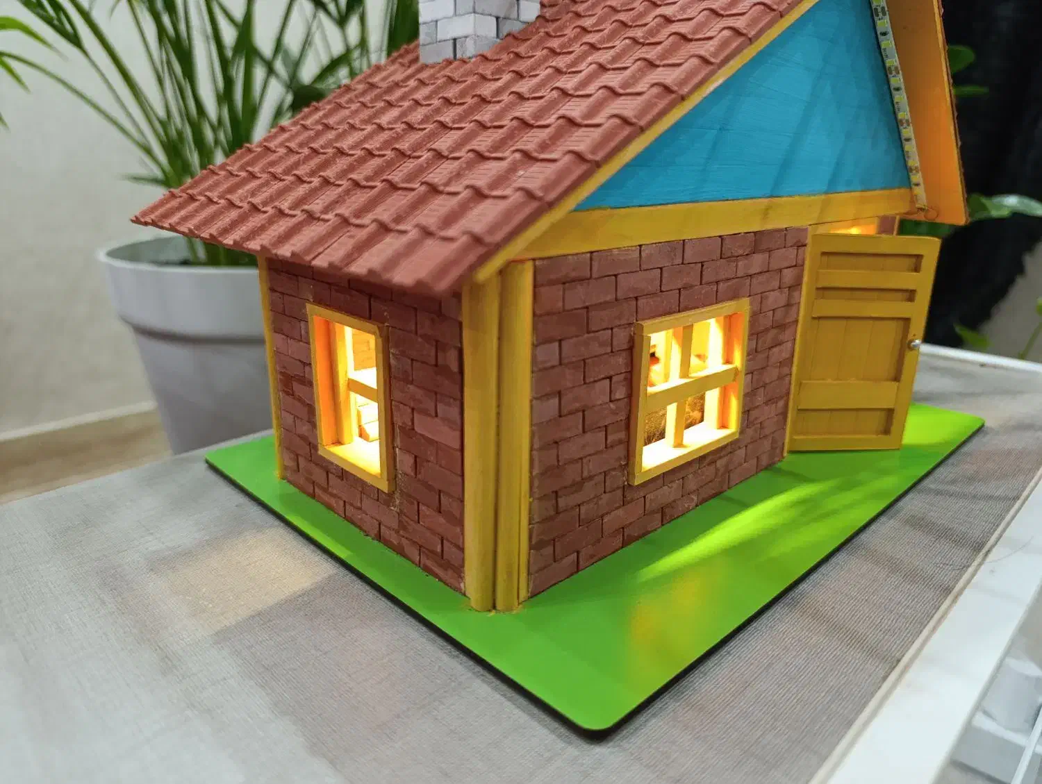 ماکت کلبه|مجسمه، تندیس، ماکت|رودسر, |دیوار