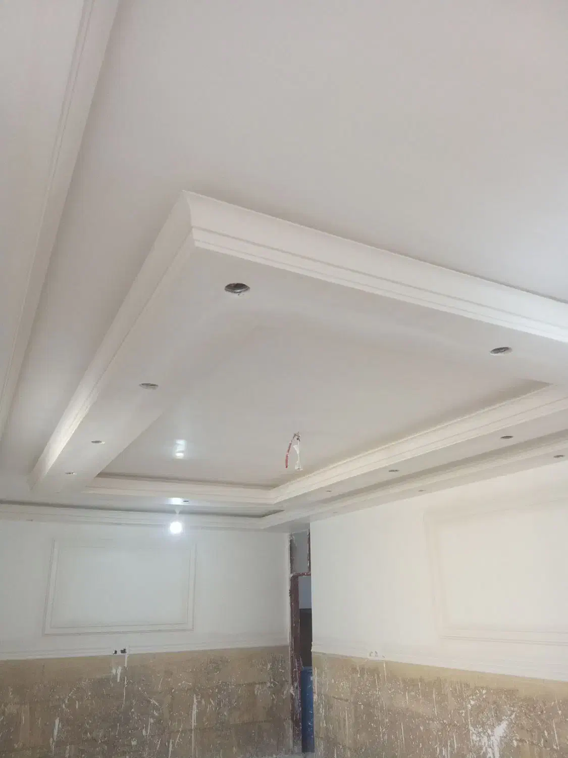 گچکاری و گچبری و لکه گیری ساختمان پذیرفته میشود|خدمات پیشه و مهارت|ایرانشهر, |دیوار