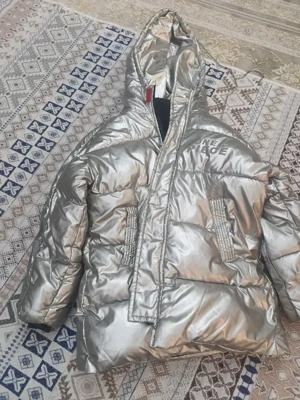 کاپشن|کلکسیون و سرگرمی|کرج, حصارک پایین|دیوار