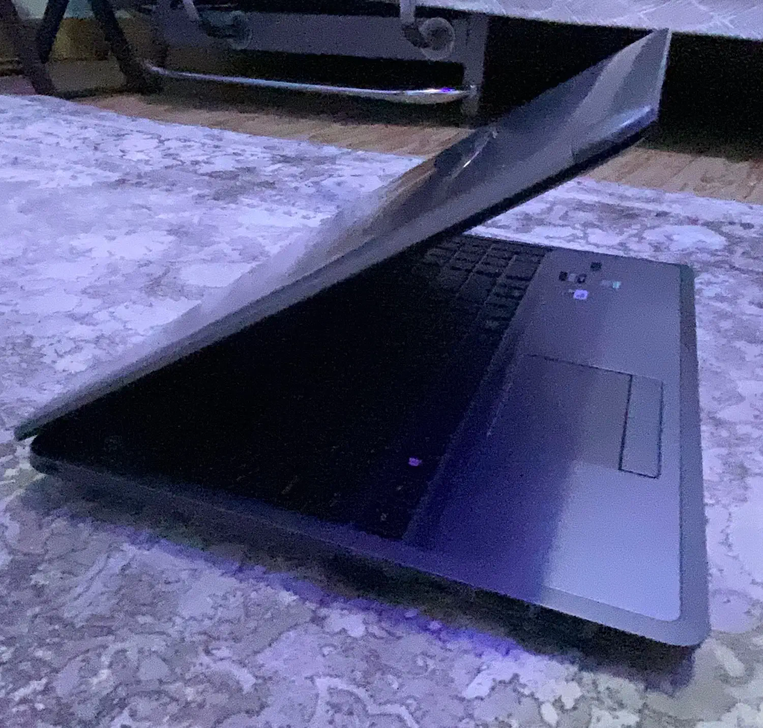 فروش نقدی یامعاوضه«لپتاپHP»باگوشی آیفون یاXbox|رایانه همراه|لاهیجان, شهرک جانبازان|دیوار