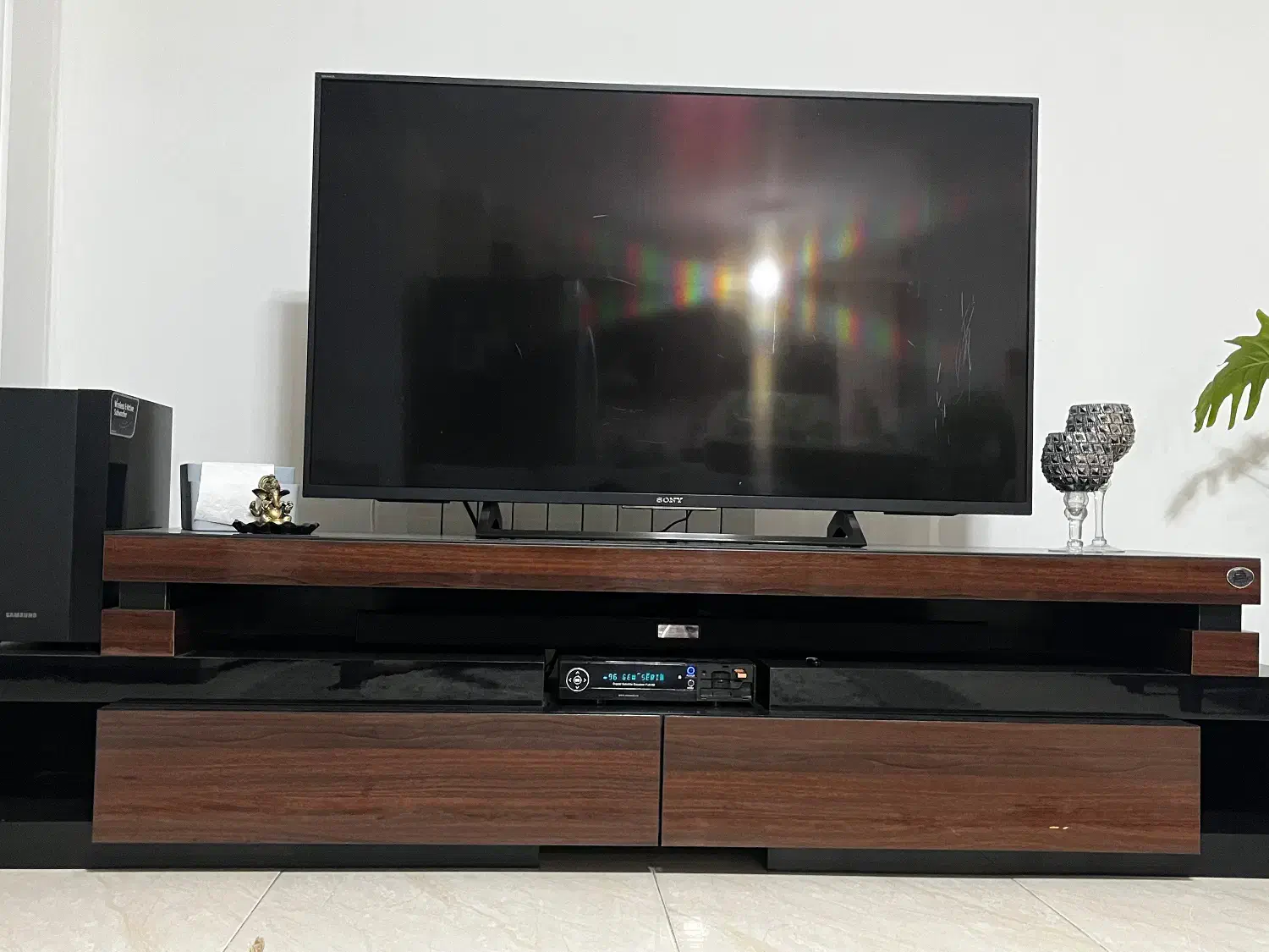 میز تلویزیون و بوفه|بوفه، ویترین، کنسول|بابل, |دیوار