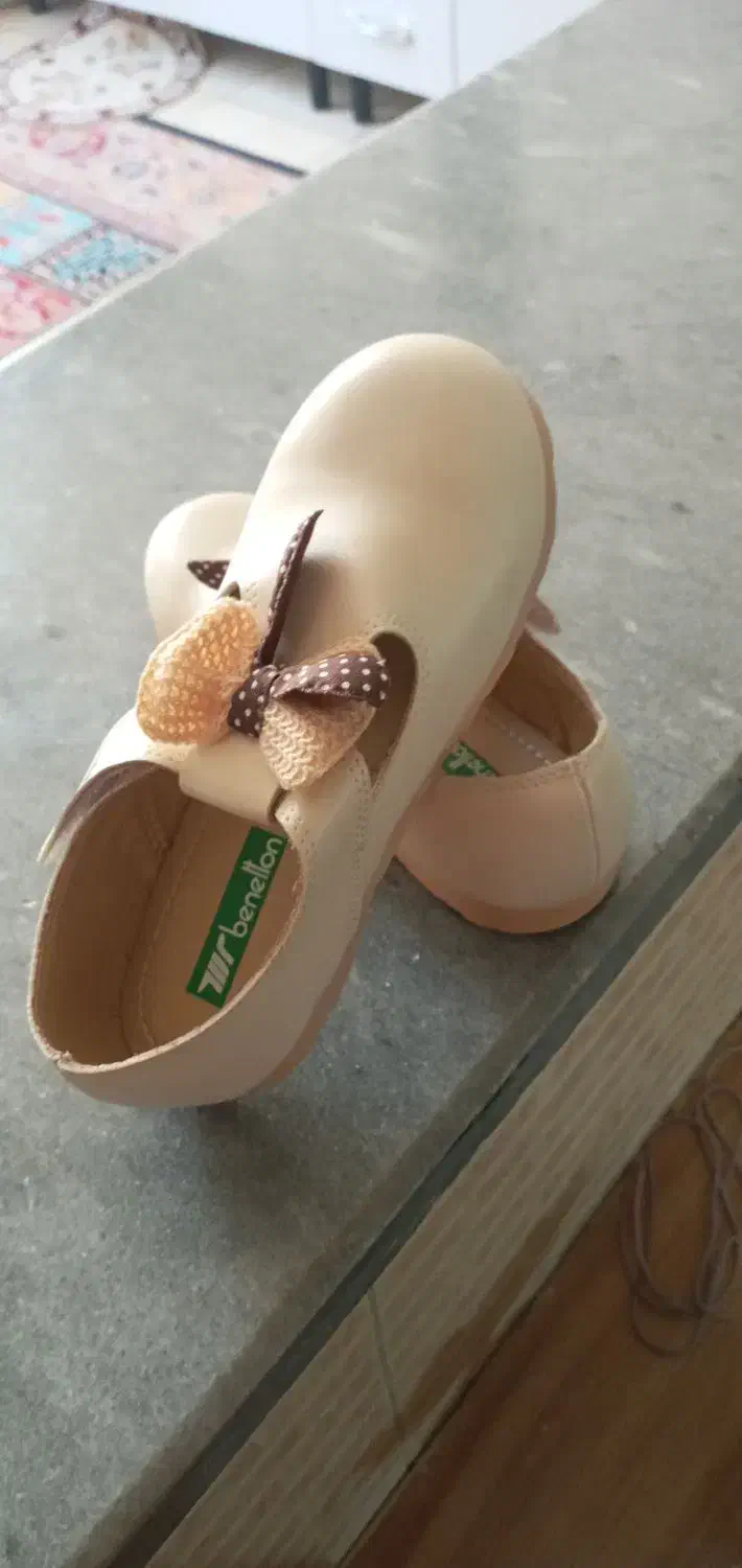 کفش دخترانه سایز ۳۱|کیف، کفش، کمربند|قرچک, باقرآباد|دیوار