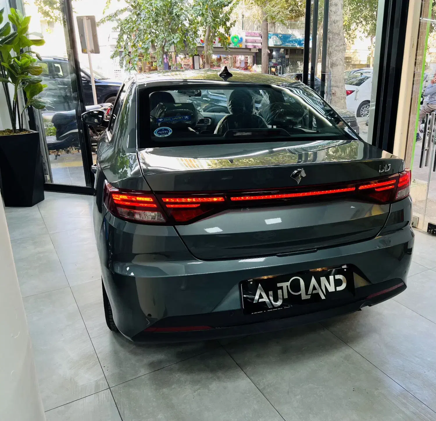 تارا V1پلاس خاکستری صفر|خودرو سواری و وانت|اصفهان, جلفا|دیوار