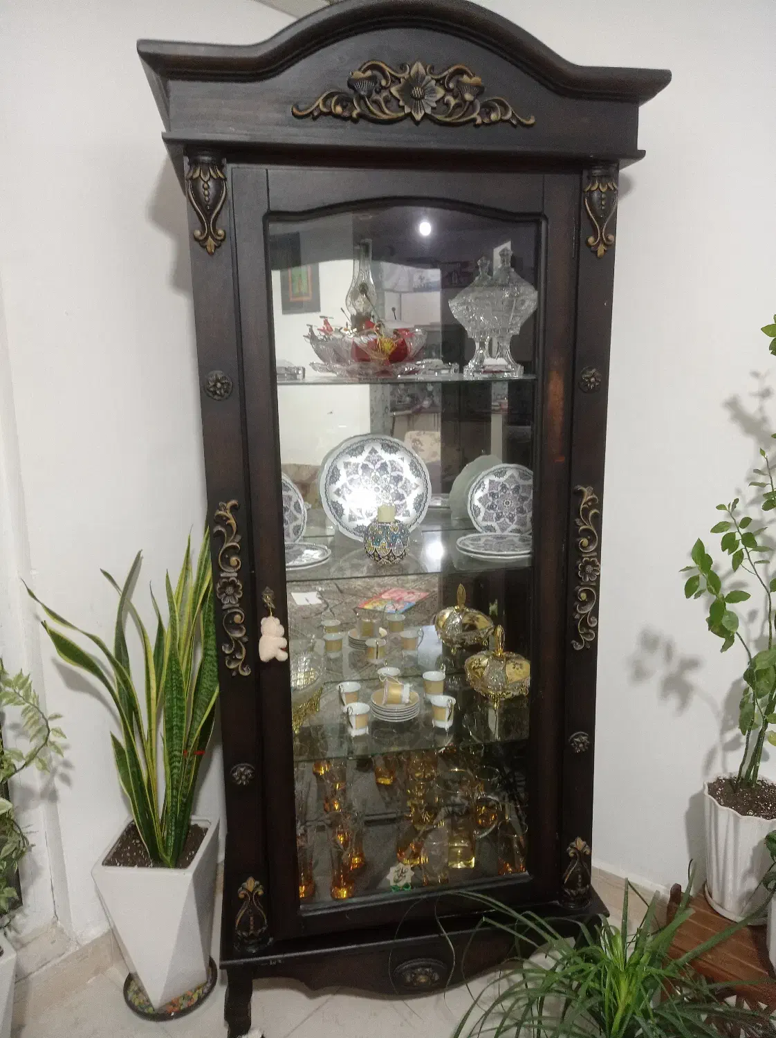 بوفه ویترین|بوفه، ویترین، کنسول|رشت, کوی مهر|دیوار