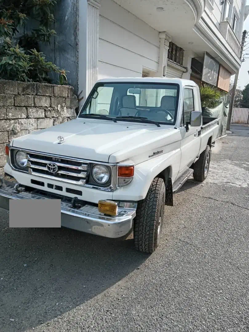 تویوتا لندکروزر وانت سری 70- ستون پهن|خودرو سواری و وانت|چابکسر, |دیوار