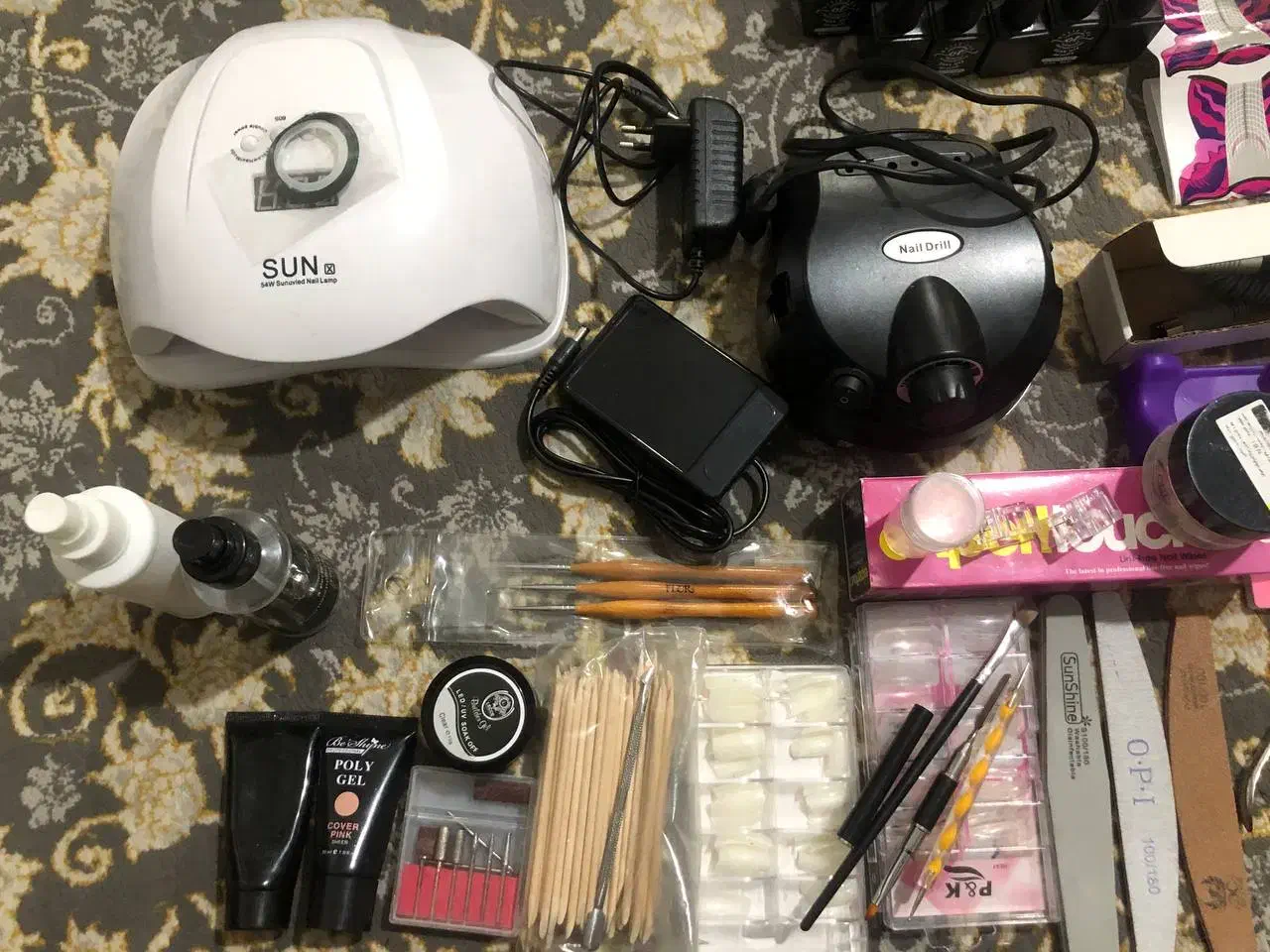 وسایل کاشت ناخن کامل کامل|آرایشی، بهداشتی، درمانی|ایلام, |دیوار