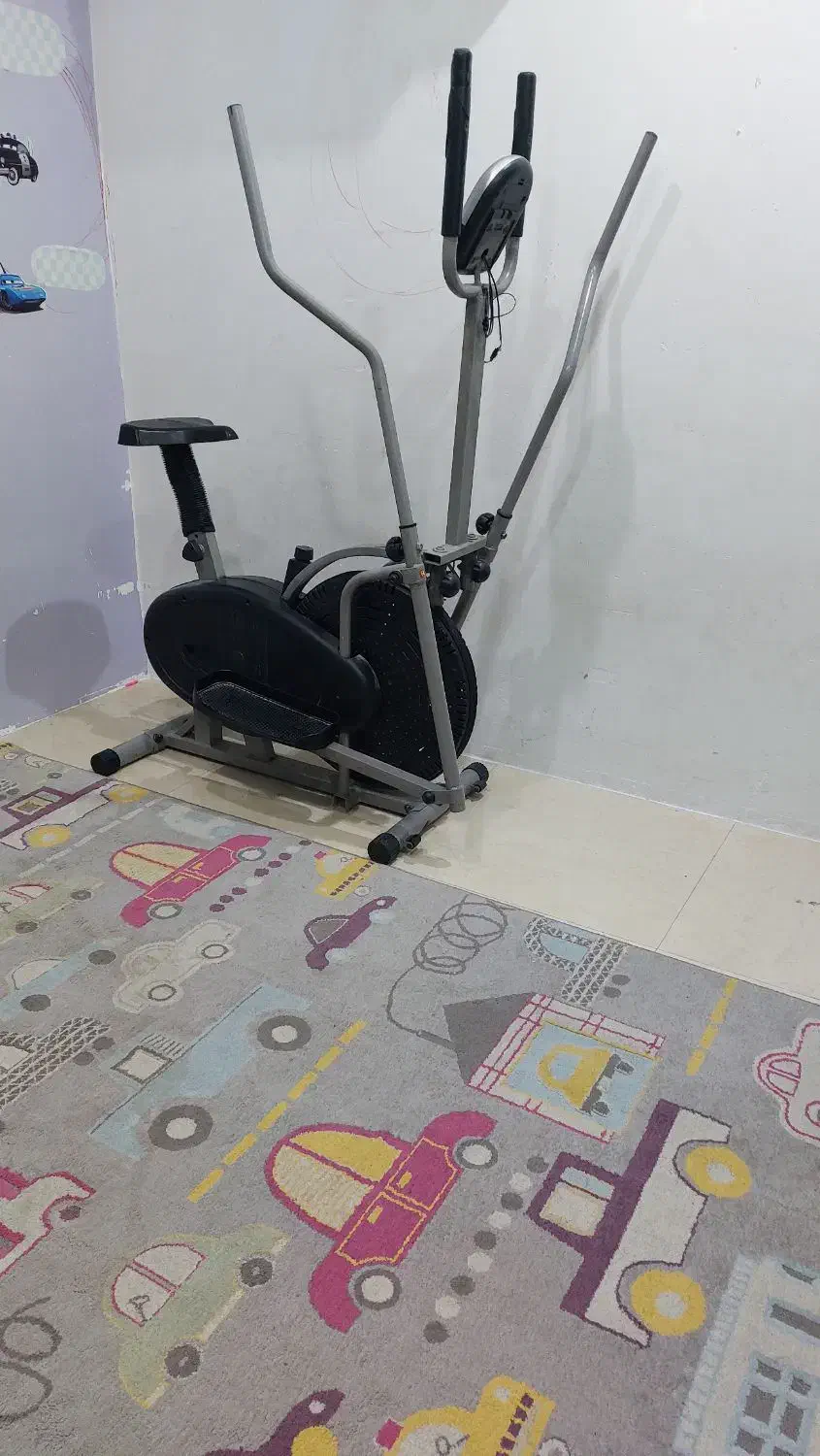 اسکی فضایی ، فرش کودک با قیمت بسیار مناسب|فرش|اهواز, کوروش|دیوار