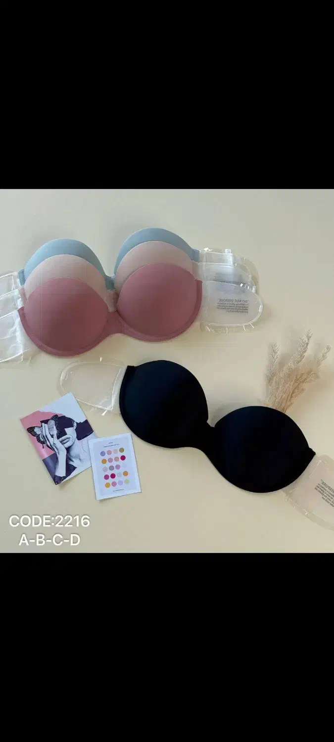 سوتین چسبی مجلسی|لباس|اصفهان, نقش جهان|دیوار