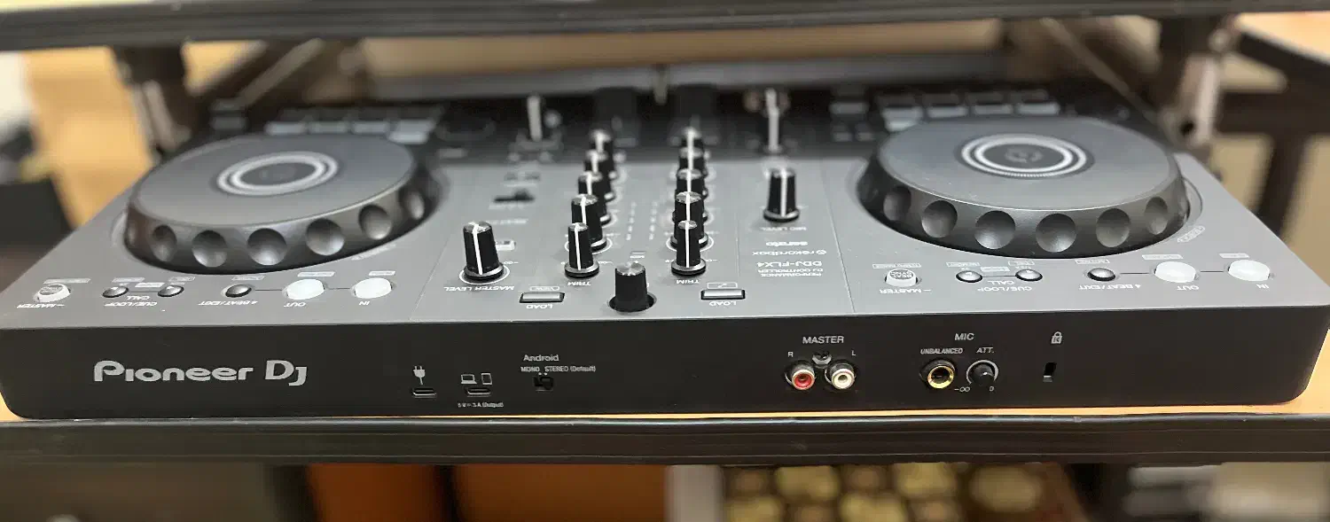 دستگاه دی جیflx4|آلات موسیقی|کرمان, |دیوار