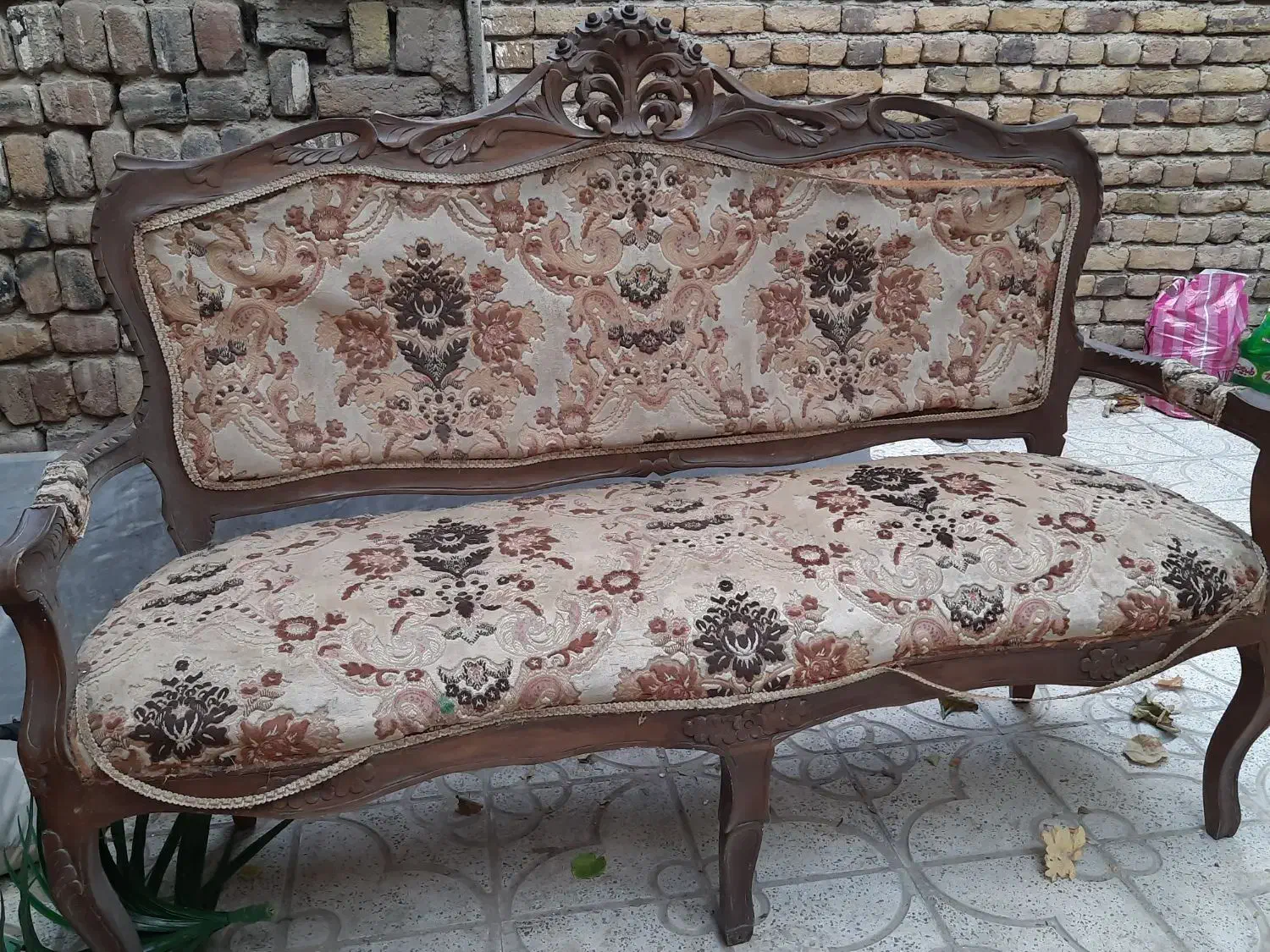 همشون ۲۰۰ هزار تومان|مبلمان خانگی و میز عسلی|ارومیه, |دیوار