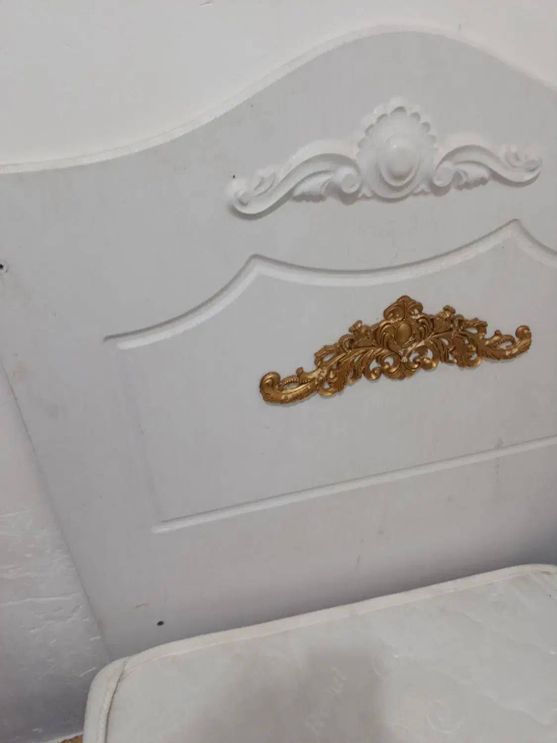 تخت خواب یک نفره|تشک تختخواب|باوی, |دیوار