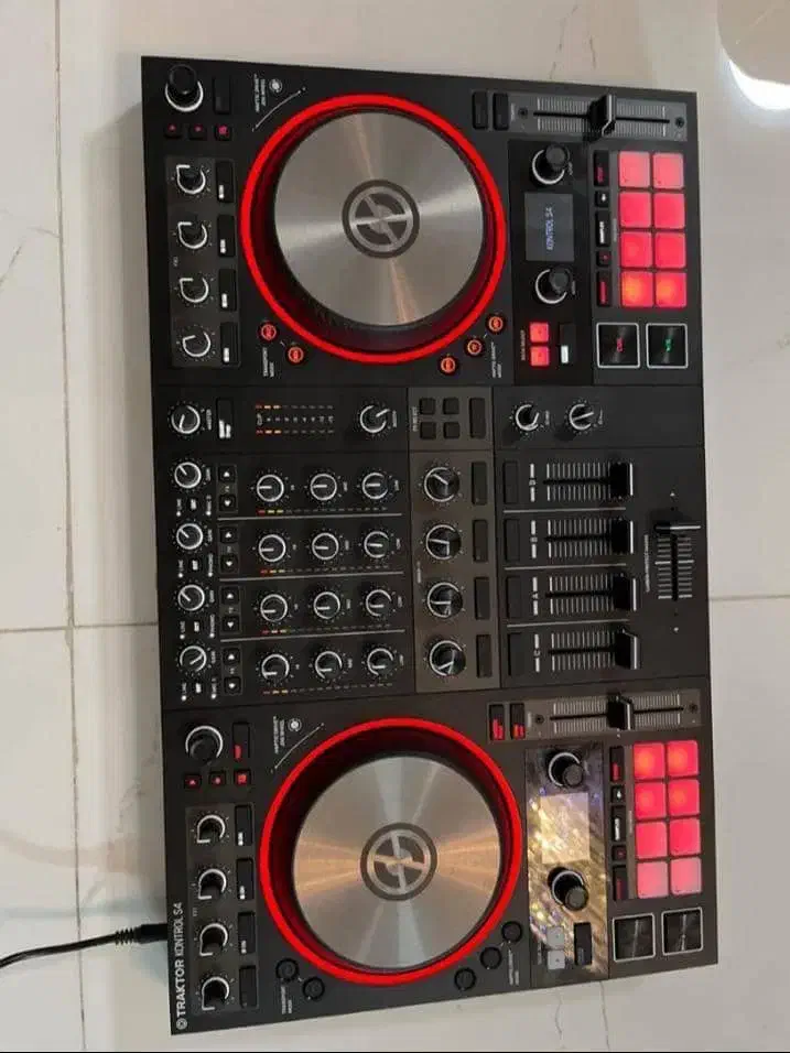 دستگاه دیجی s4 mk3|آلات موسیقی|محمدشهر, سیدآباد|دیوار