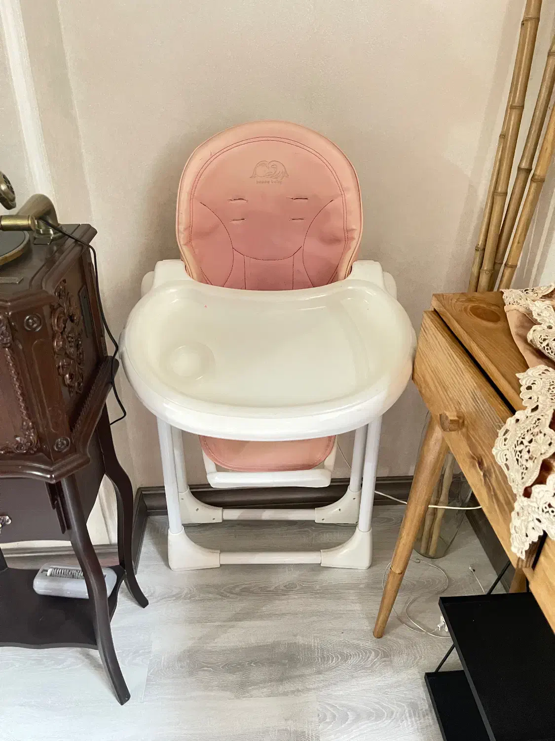 صندلی غذا خوری کودک|تخت و صندلی بچه|رشت, گلباغ نماز|دیوار