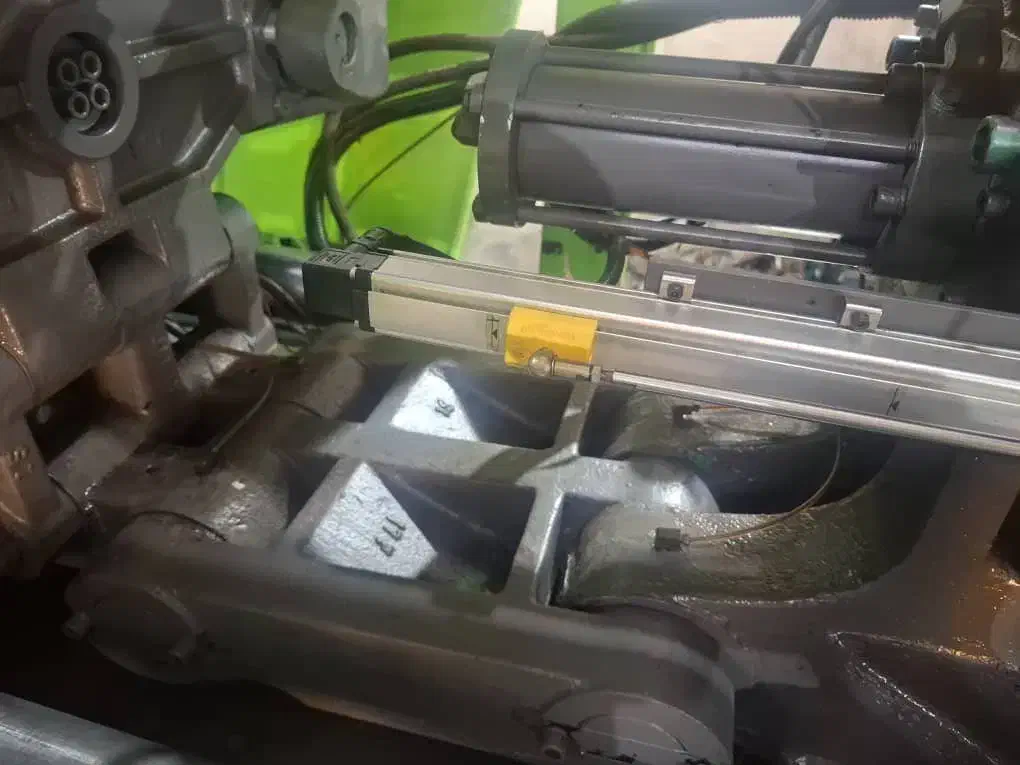 دستگاه تزریق پلاستیک|ماشین‌آلات صنعتی|پردیس, فاز ۲|دیوار