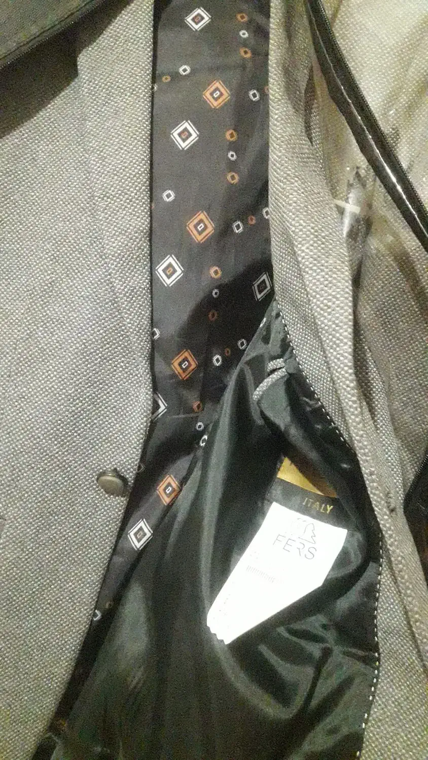 کت نو|لباس|خرمآباد, |دیوار