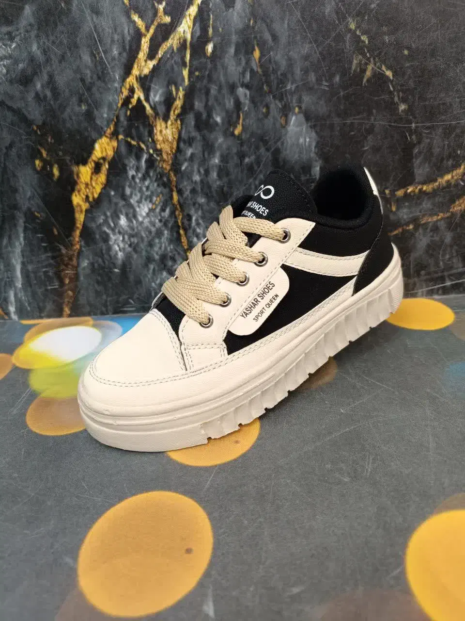 //کتونی ونس یاشار **|کیف، کفش، کمربند|قم, زنبیل آباد|دیوار