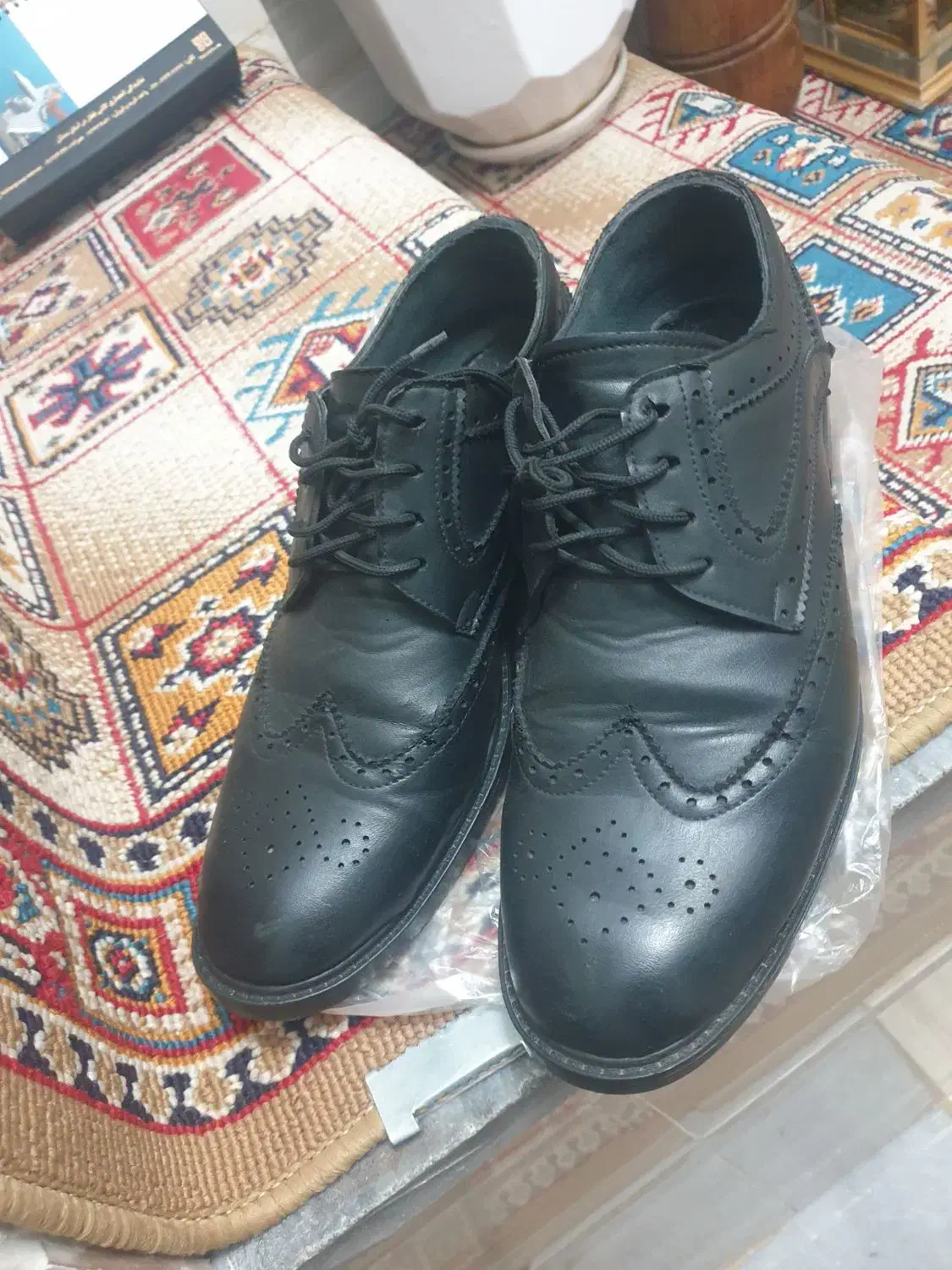 کفش چرم فقط ۳۵۰|کیف، کفش، کمربند|سمنان, |دیوار