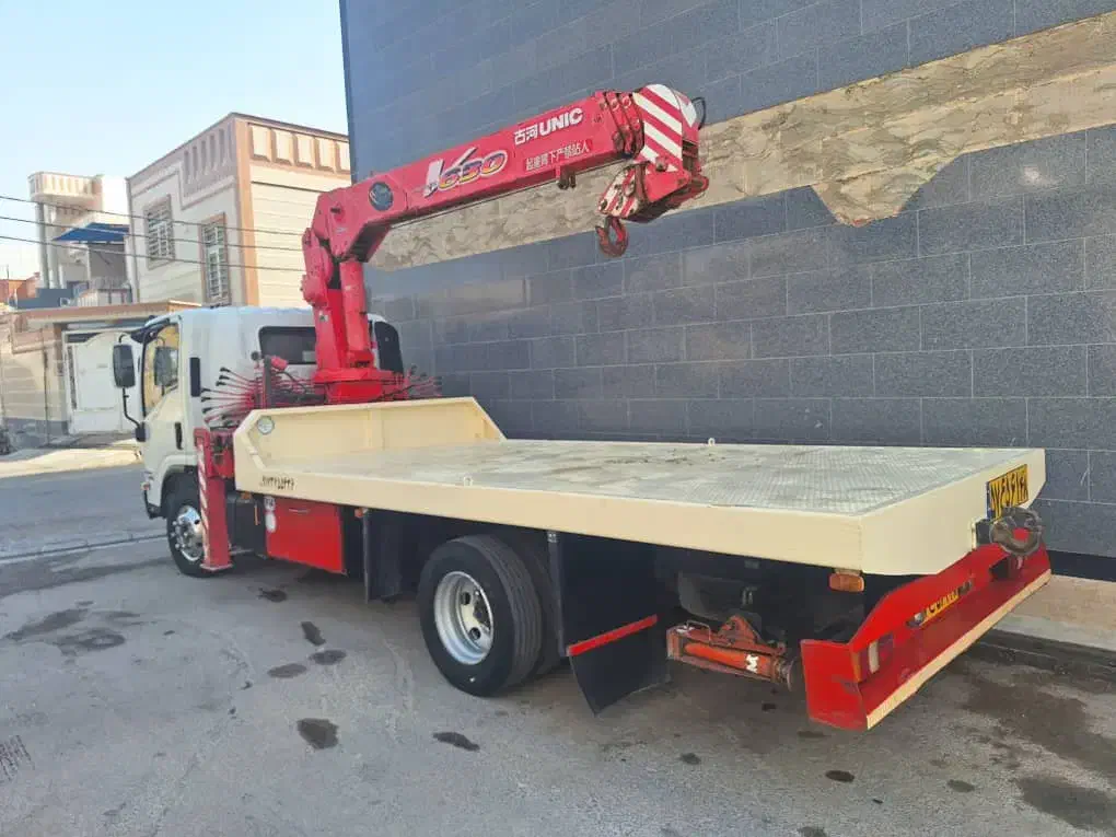 خدمات جرثقیل کفی دار 6 تن ایسوزو|خدمات حمل و نقل|بندر گناوه, |دیوار