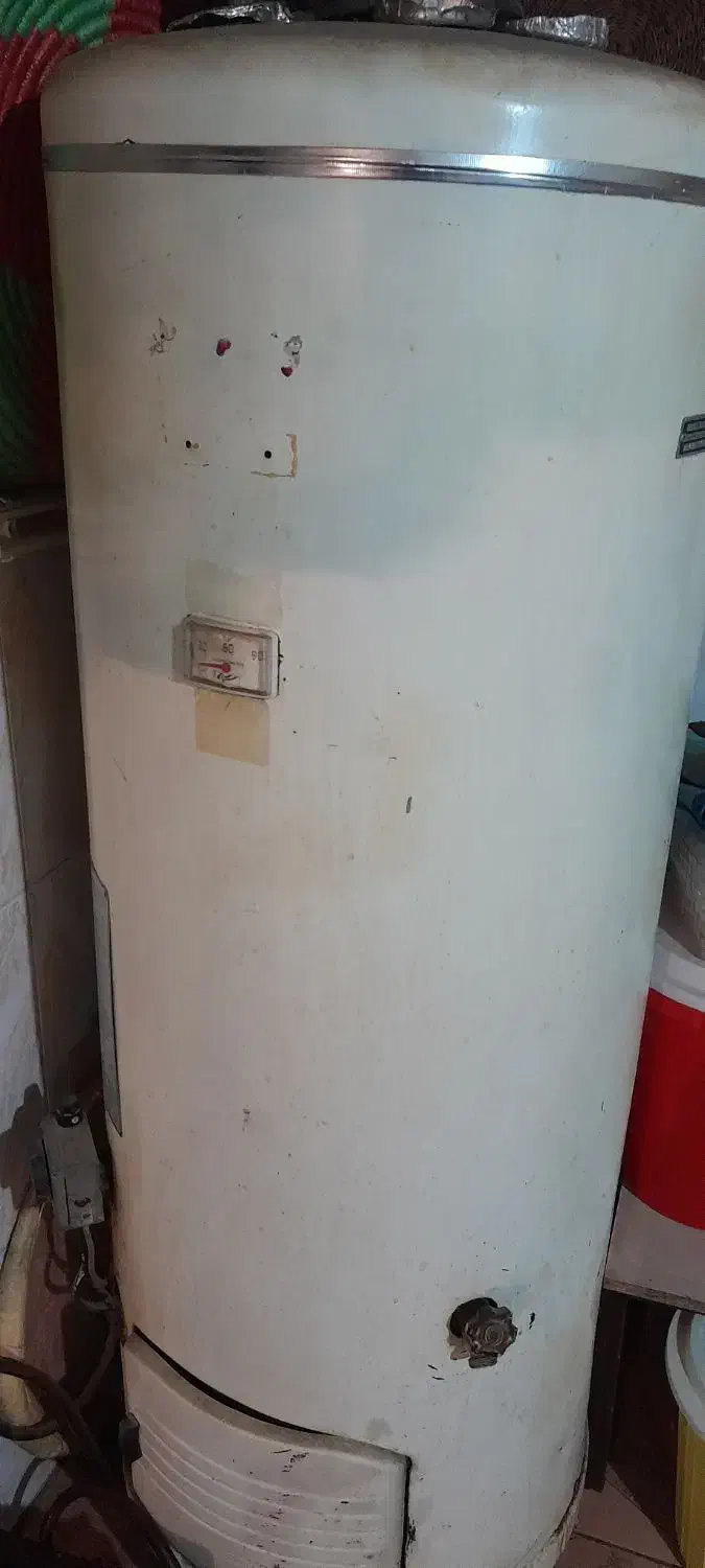 آب گرم کن|آبگرمکن، پکیج، شوفاژ|زاغه, |دیوار