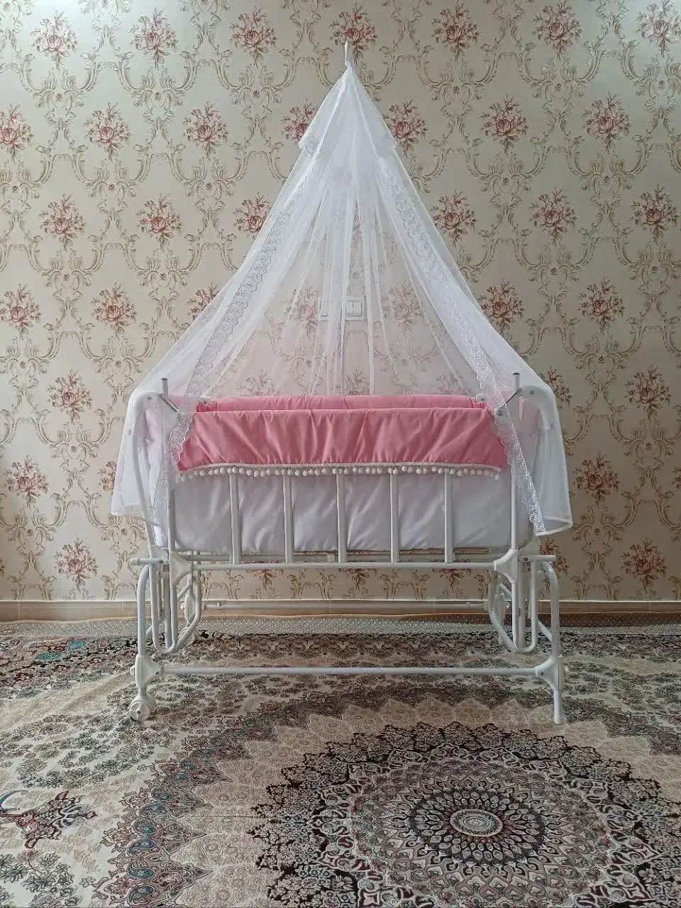 تخت و گهواره سودا|اسباب و اثاث بچه|کرمانشاه, |دیوار