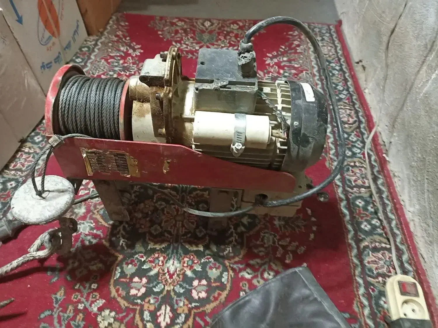 بالابر خانگی|سایر لوازم برقی|همدان, |دیوار