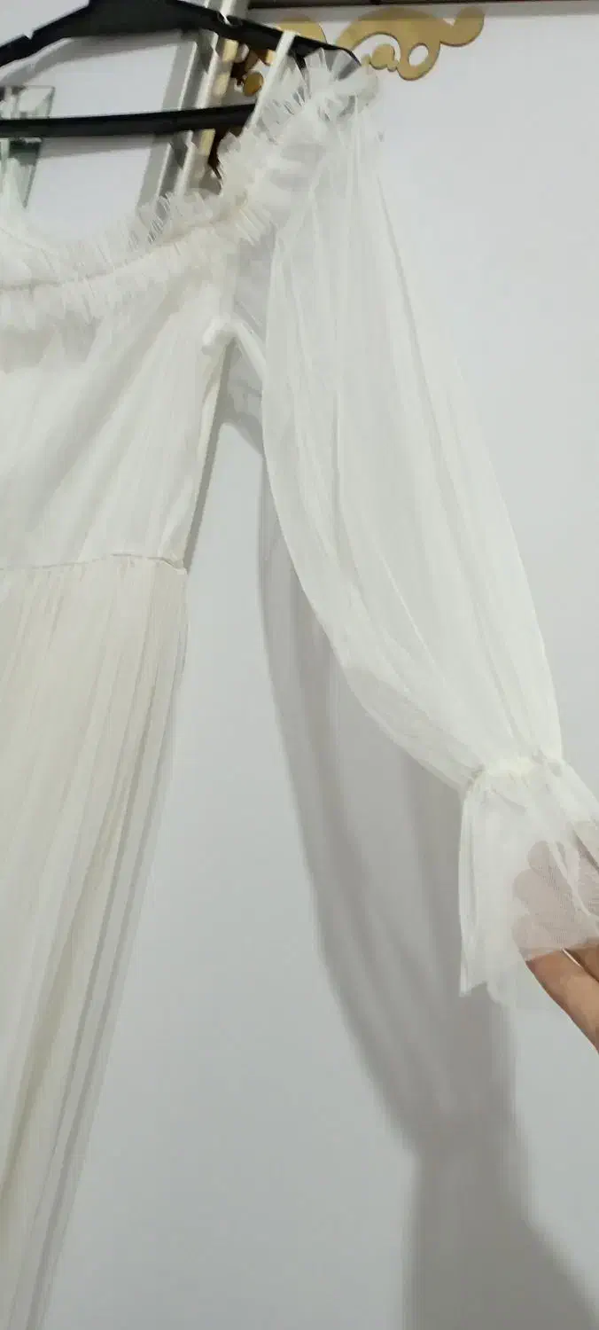 لبلس مجلسی|لباس|ارومیه, |دیوار