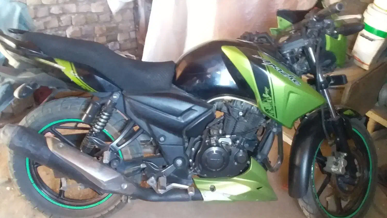 موتورآپاچی مدل ۹۵،۱۶۰سی سی|موتورسیکلت|تربتحیدریه, فردوسی جنوبی|دیوار