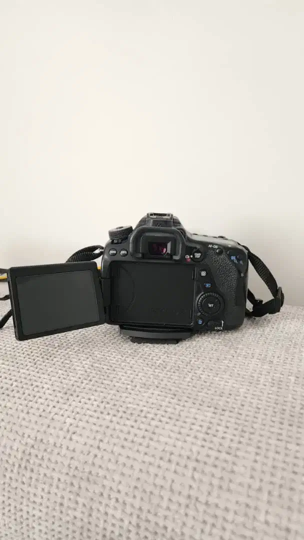 دوربین Canon 80D|دوربین عکاسی و فیلم‌برداری|بندرعباس, |دیوار