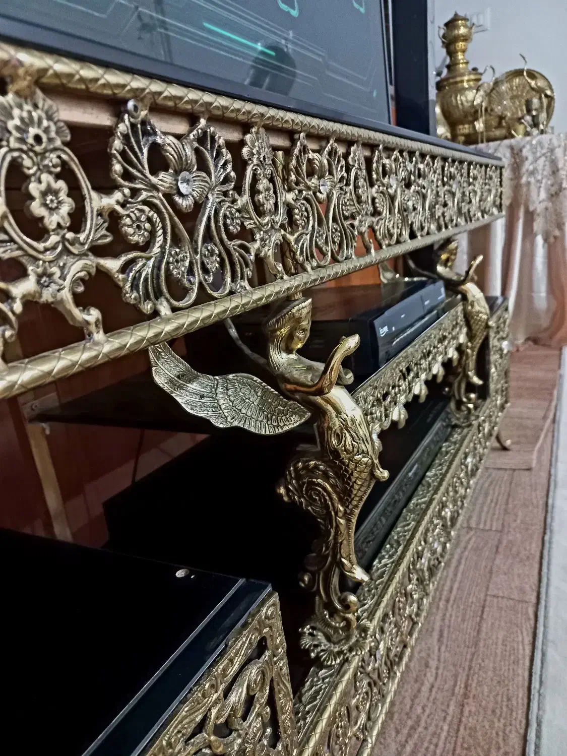 میز تی وی سنگین وزن شیک وزیبا|میز تلویزیون|بروجرد, |دیوار