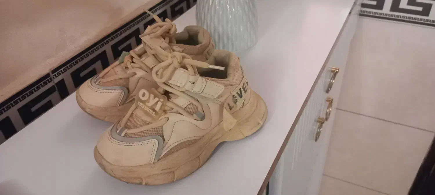 کتونی|کفش و لباس بچه|قرچک, زیبا شهر|دیوار