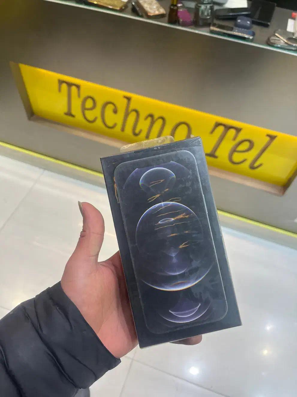 12 promax|موبایل|تهران, شیخ هادی|دیوار