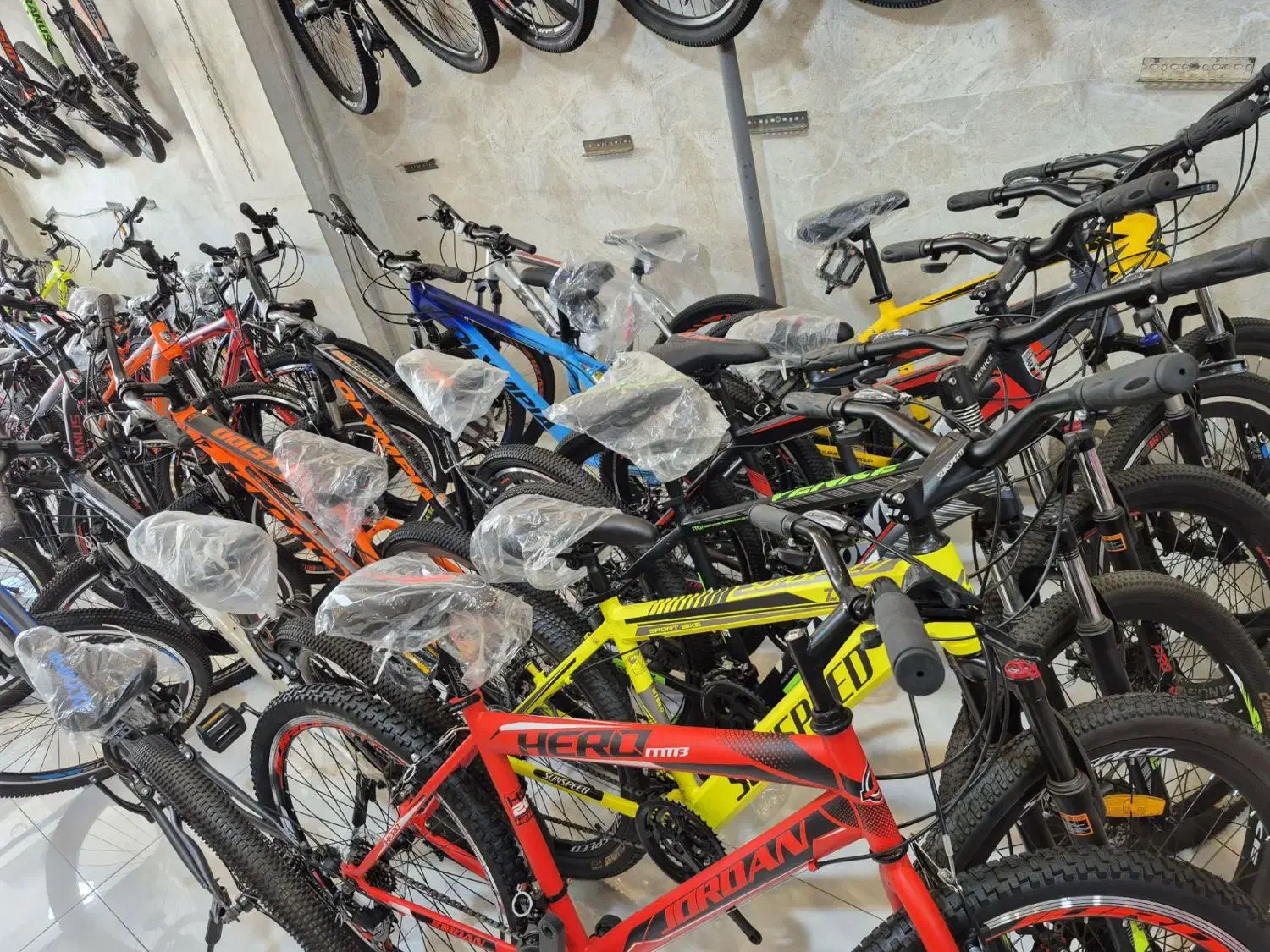 دوچرخه رکاب دار کوهستانی|دوچرخه، اسکیت، اسکوتر|راور, |دیوار