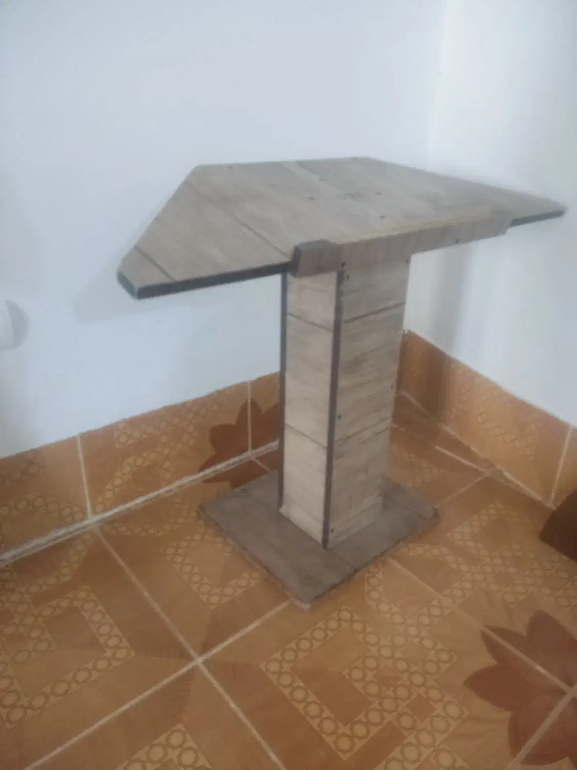میز سنتور MDF مفت|میز تحریر و کامپیوتر|رفسنجان, |دیوار